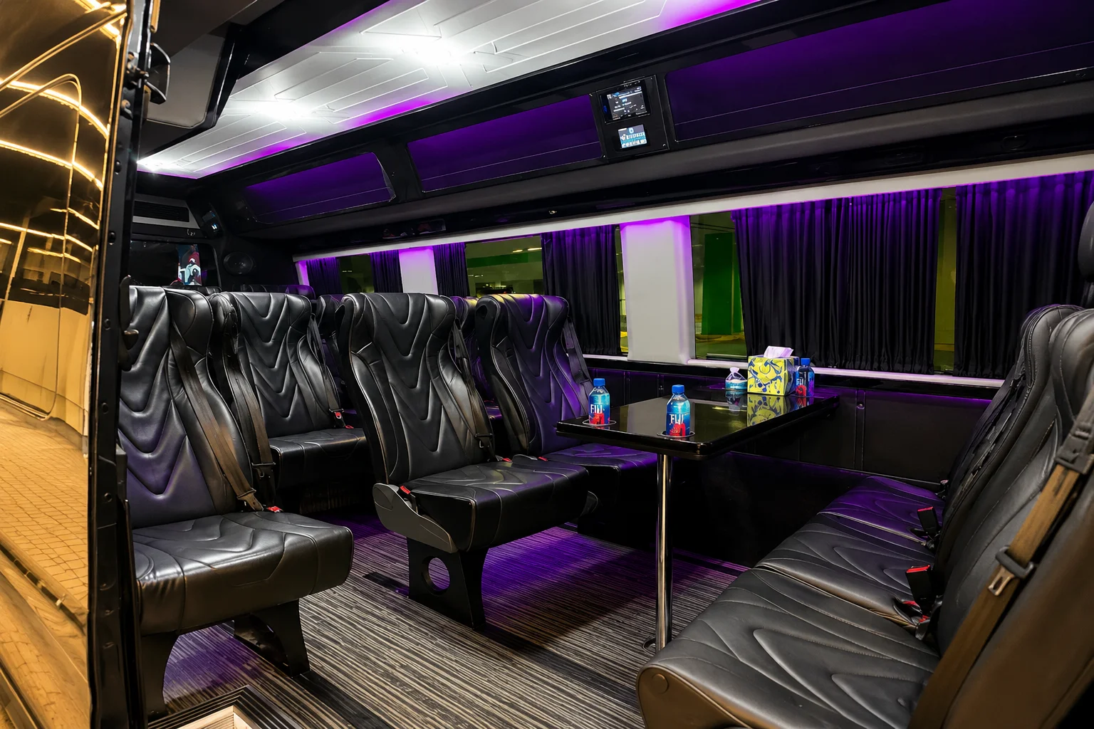 Mercedes-Benz Executive sprinter