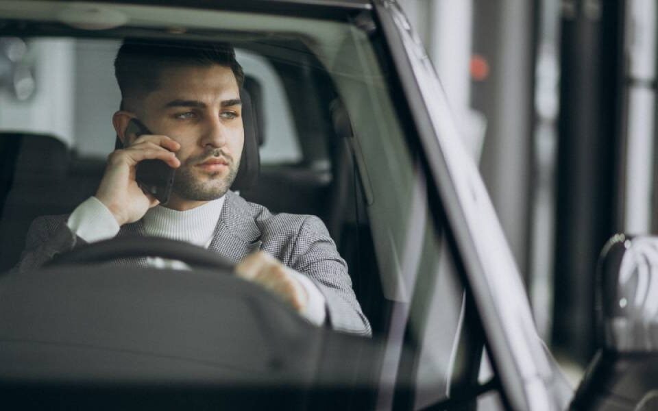 How Dedicated Chauffeurs Simplify Business Travel