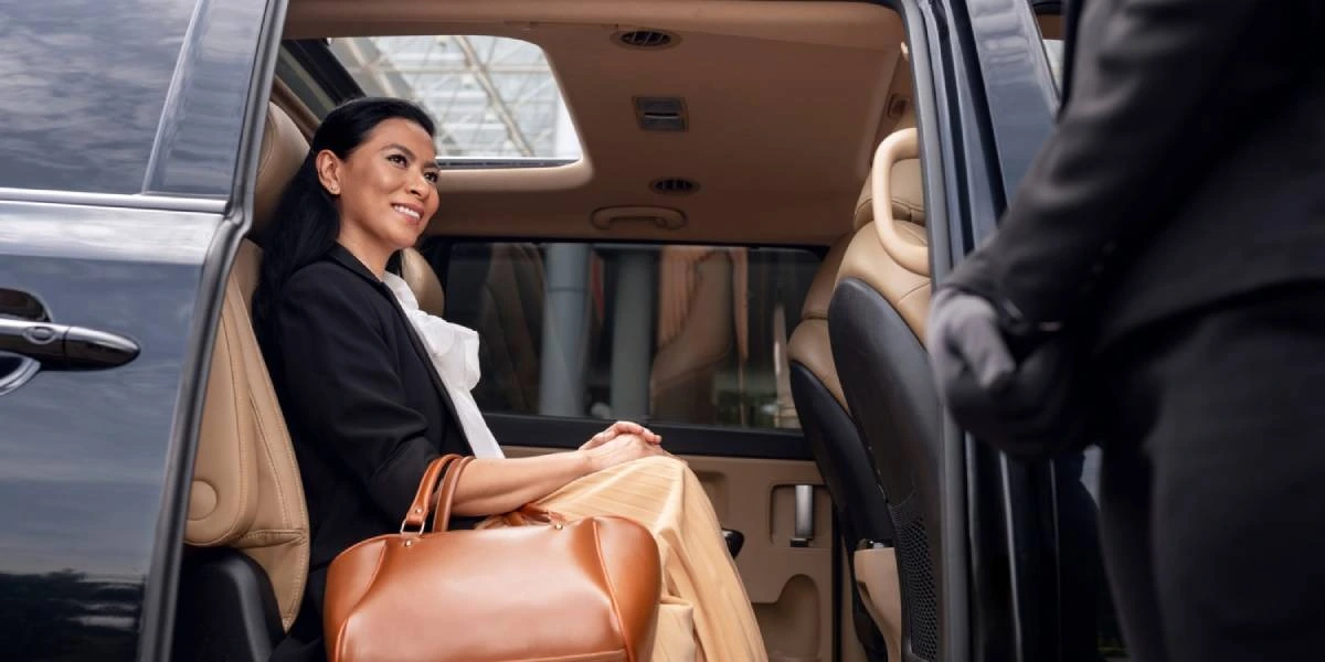 Luxury Airport Transfers - What Frequent Travelers Expect
