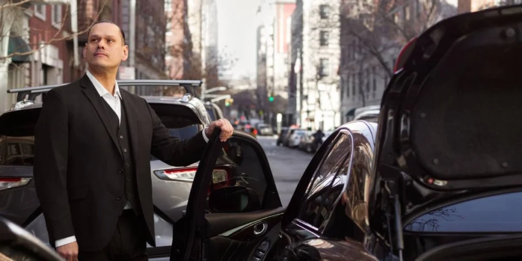 The Difference Between Chauffeur Service and Standard Car Service